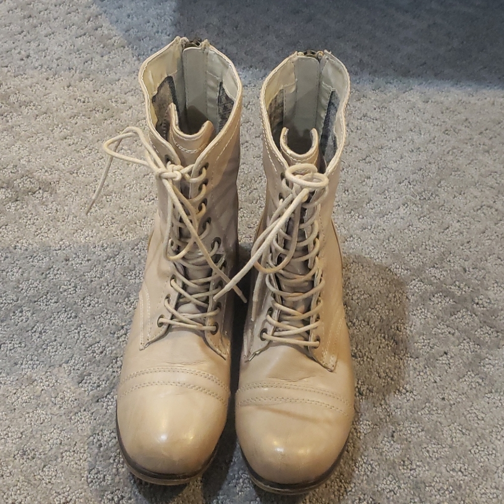 Madden Girl Tan Combat Boots size 8.5